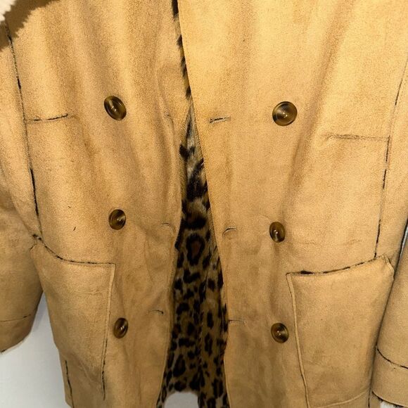 Guess Annette Reversible Coat - Cheetah Print - Picture 6 of 13